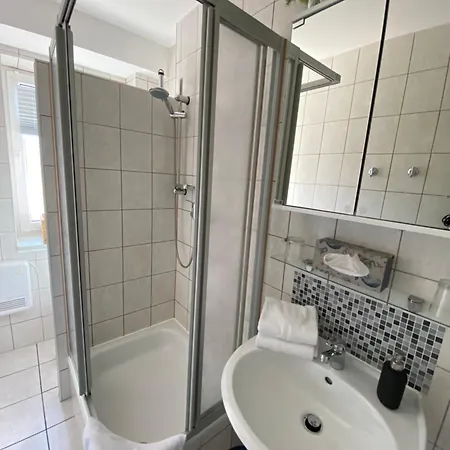 Zur Müritz Apartahotel 4*
