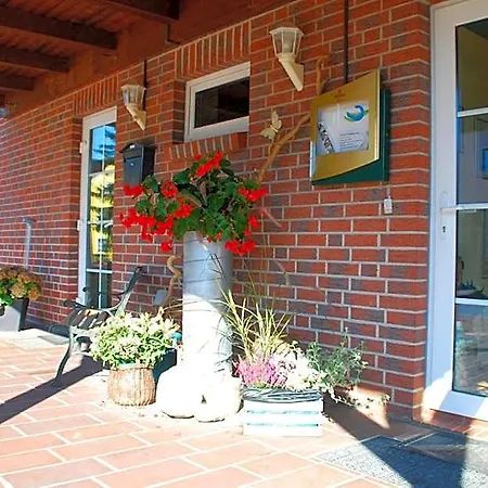 Zur Müritz 4*